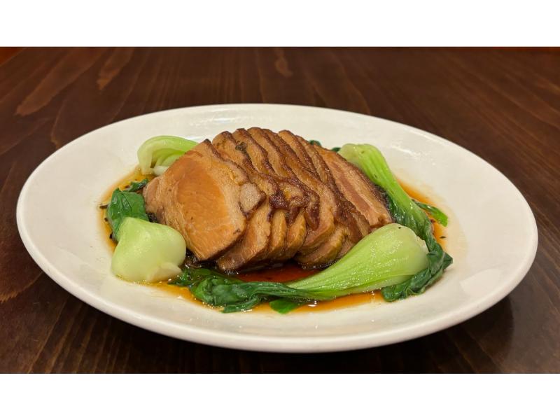 house special steamed fresh bacon 老四川扣肉